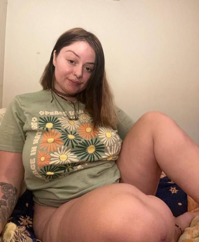 Services : SWEET ASS👅MASSIVE SQUIRT 👅GIRL 💯 ALWAYS AVAILABLE FOR HOOKUP 🍆 NAUGHTY FUN 💋 Incalls and outcall# +16624368421 - Image 2